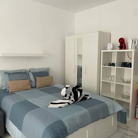 Apartment One Step From The Torremolinos